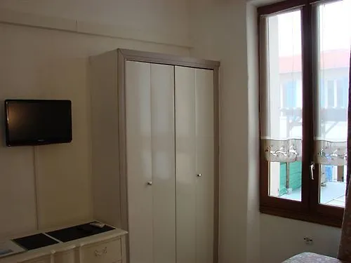 Otel Au Tropico Juan-les-Pins