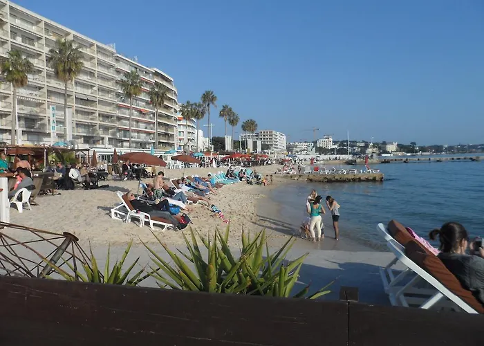 Au Tropico Otel Juan-les-Pins