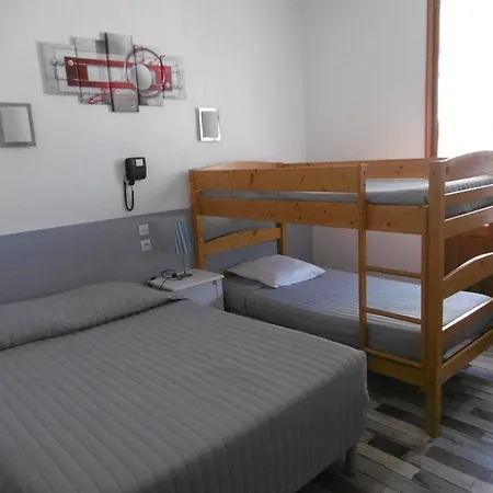 Au Tropico Отель