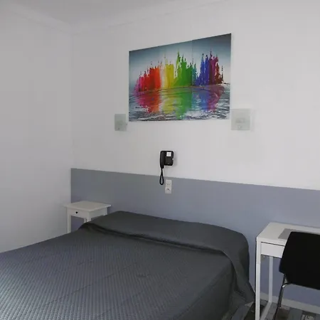 Au Tropico Ξενοδοχείο 2*