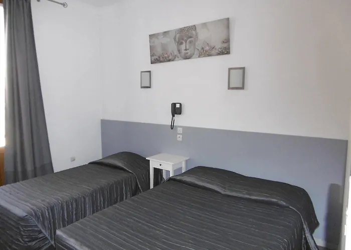 Au Tropico Ζουάν λε Πιν